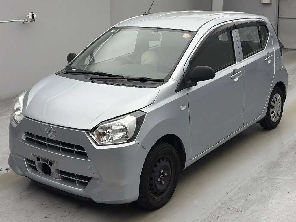 Daihatsu Mira e:S LA350S 2021